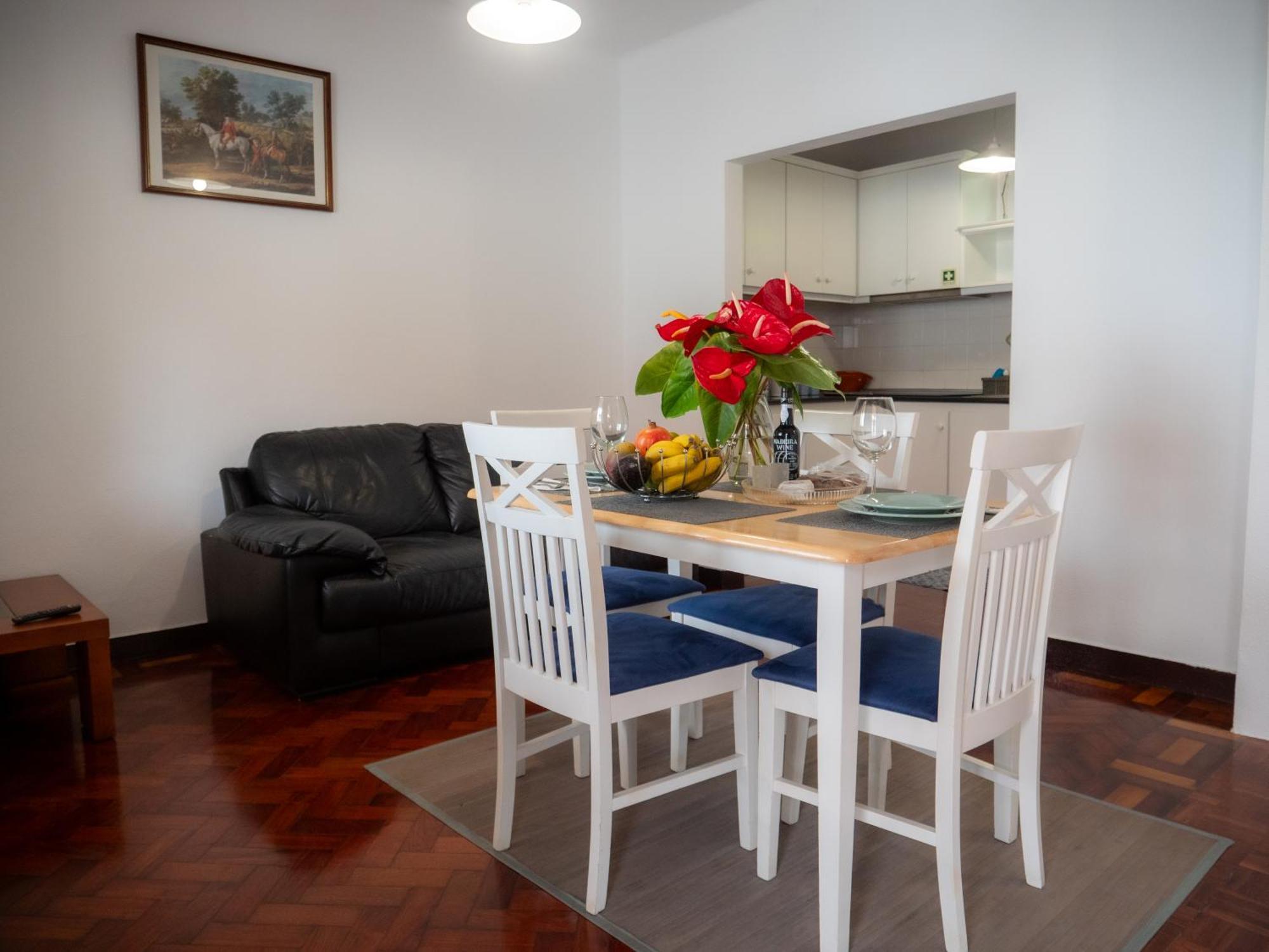 Maresia'S House Apartment Madalena do Mar Bagian luar foto